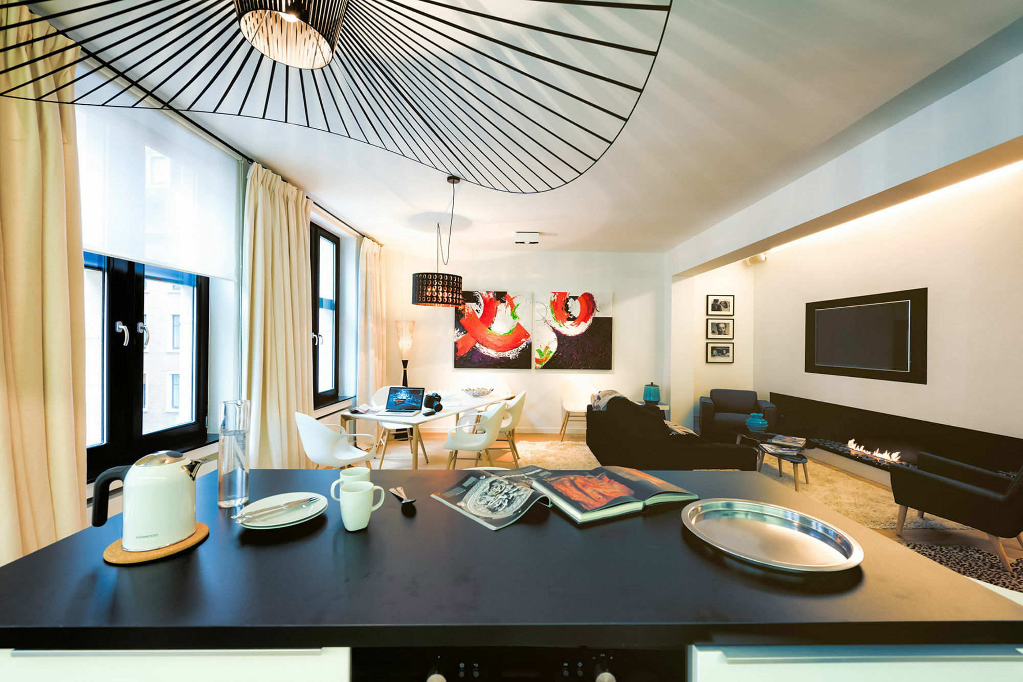 Charles Home - Grand Place Aparthotel Bruxelas Exterior foto