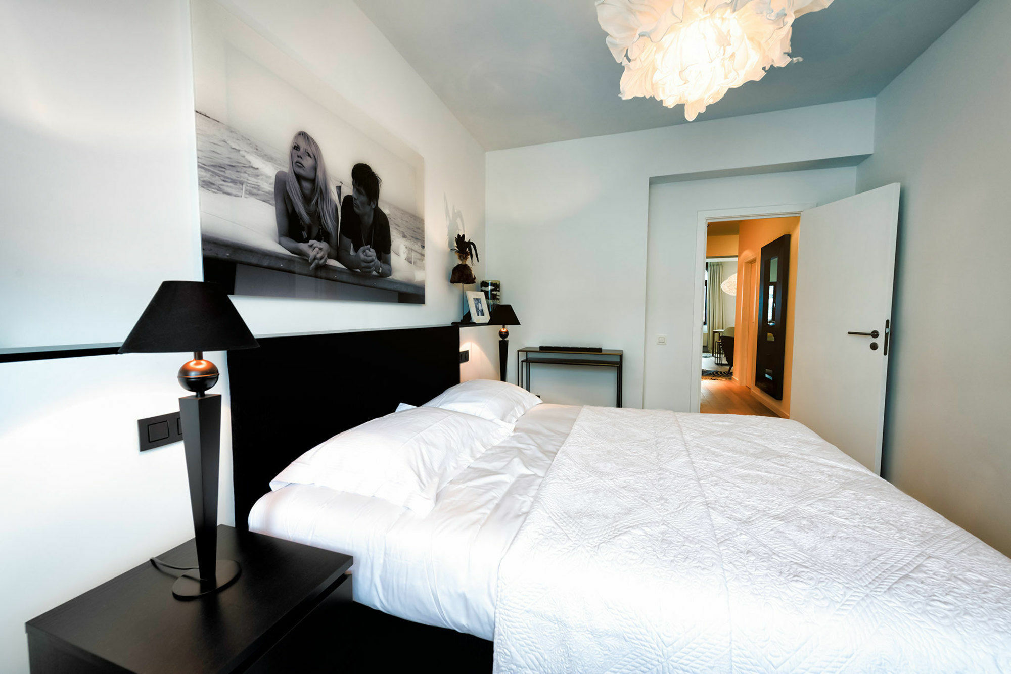 Charles Home - Grand Place Aparthotel Bruxelas Exterior foto