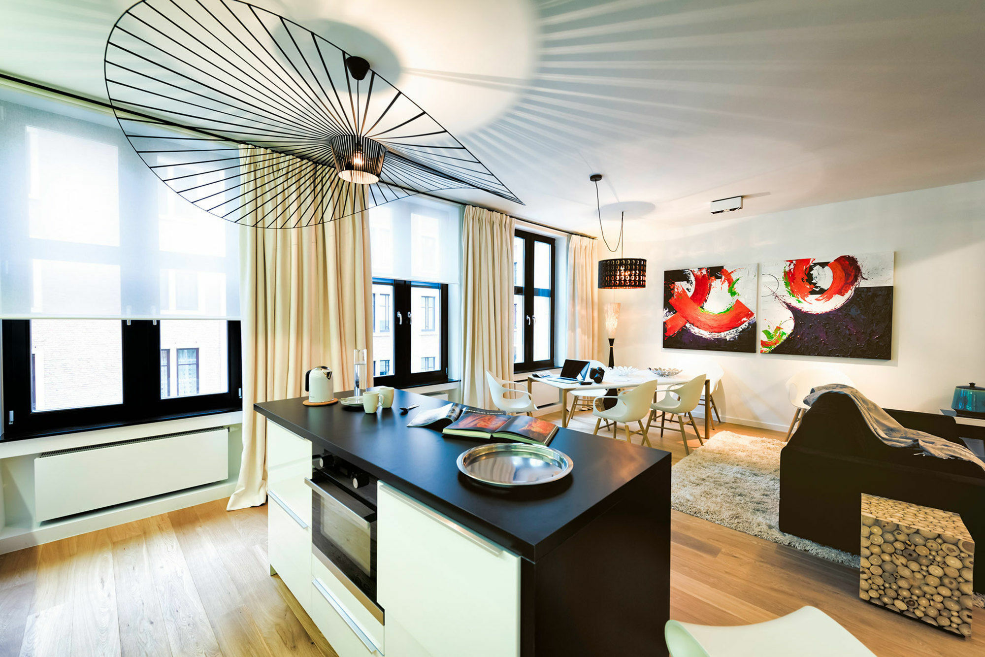 Charles Home - Grand Place Aparthotel Bruxelas Exterior foto